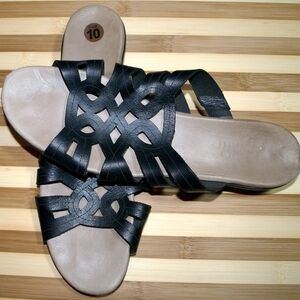 Munro American Womens 10 Black Leather Strappy Wedge Sandals Comfort USA Made